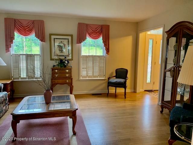 2808 Scranton Carbondale Hwy, Blakely, PA 18447